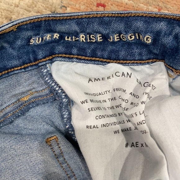 American Eagle Super Hi Rise Jeggings (long) - Picture 4 of 4